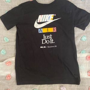 Black Nike shirt with desgin
